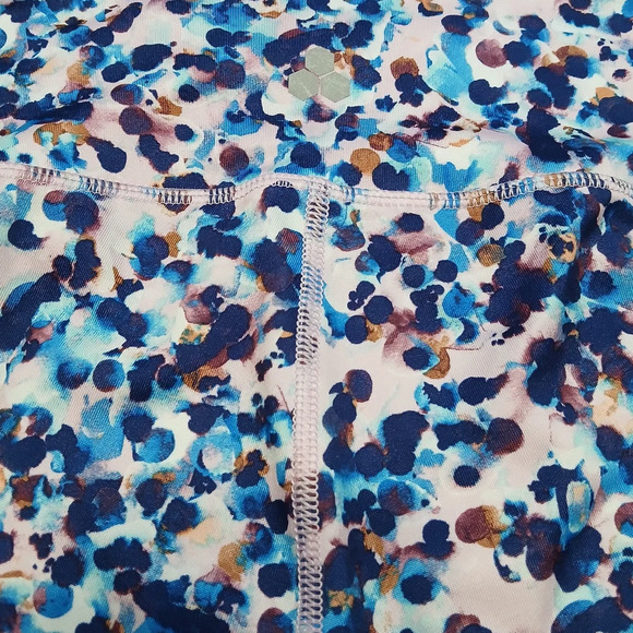 Tek Gear Abstract Cropped Leggings - Picture 4 of 9